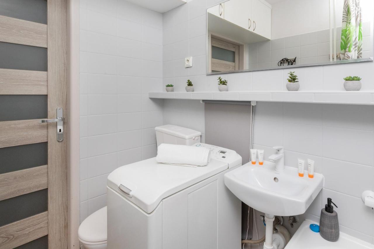 Seaview Apartment Gdansk Przymorze By Noclegi Renters المظهر الخارجي الصورة