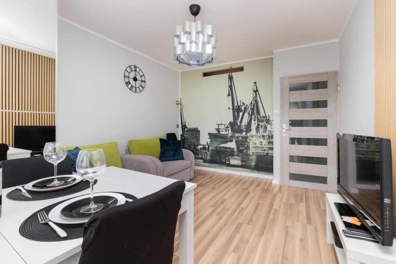 Seaview Apartment Gdansk Przymorze By Noclegi Renters المظهر الخارجي الصورة